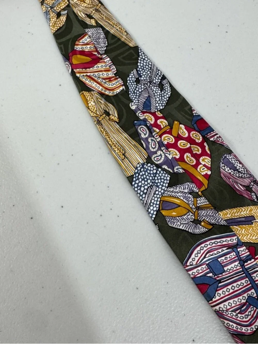 Charleston The Rack Silk Colorful Robes Patterned Necktie Olive Novelty Print